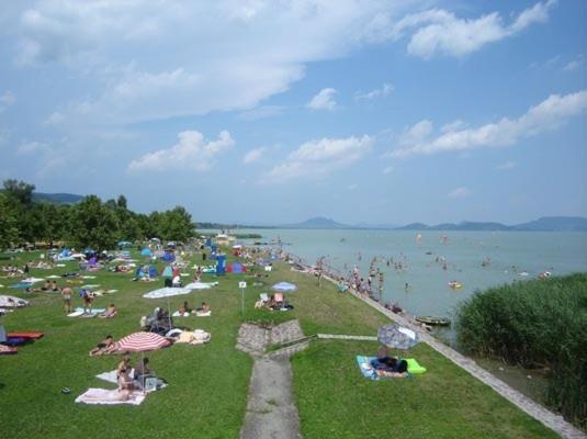 Balatonholidaypark Балатондьєрек Екстер'єр фото